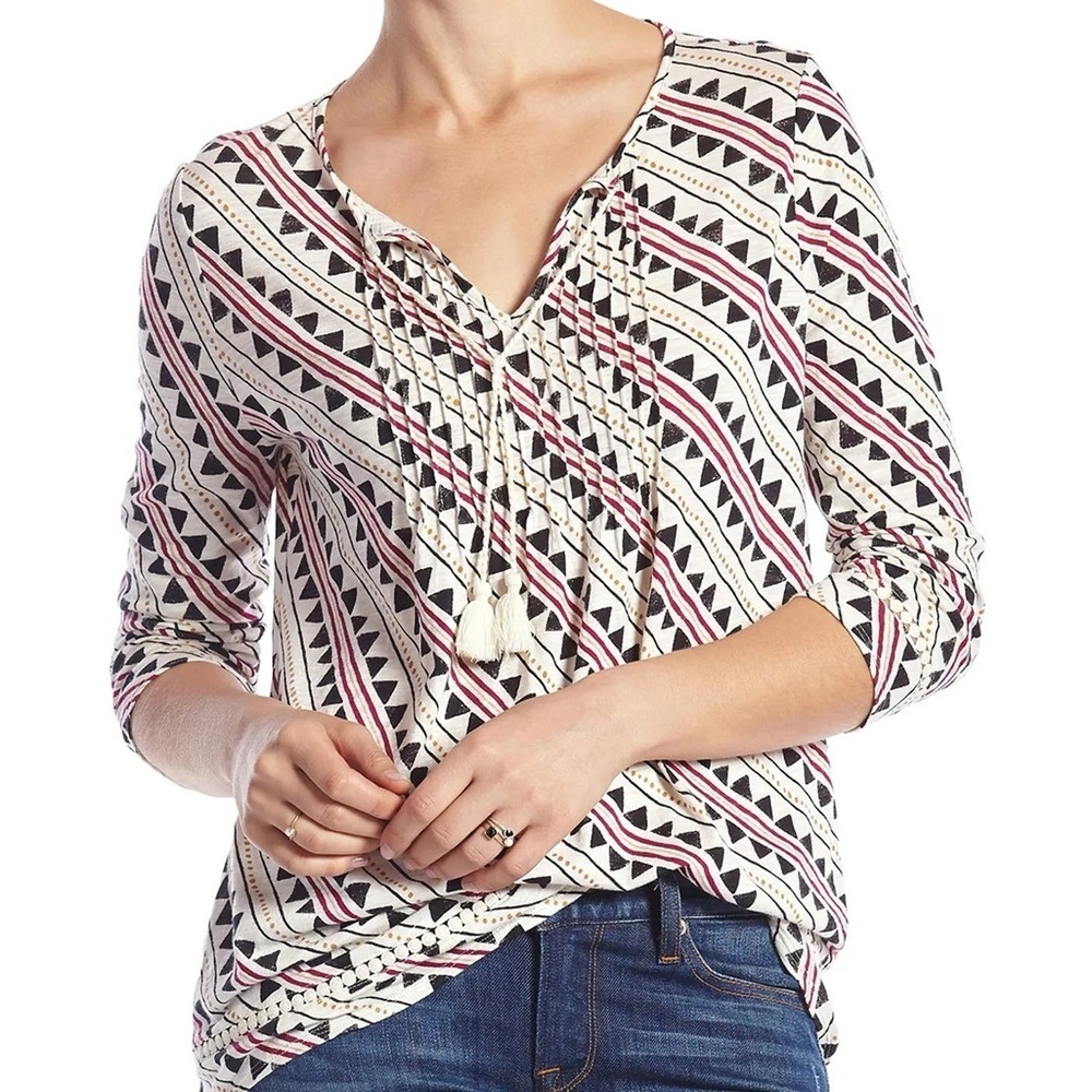 Lucky Brand Tribal Rhythm Top – Size L
Boho • Fall Ready • Excellent Condition